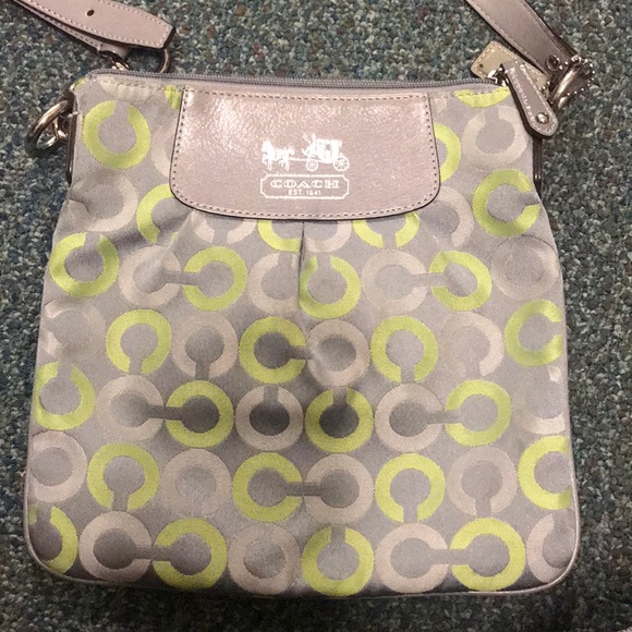 Coach swing pack - Picture 2 of 4